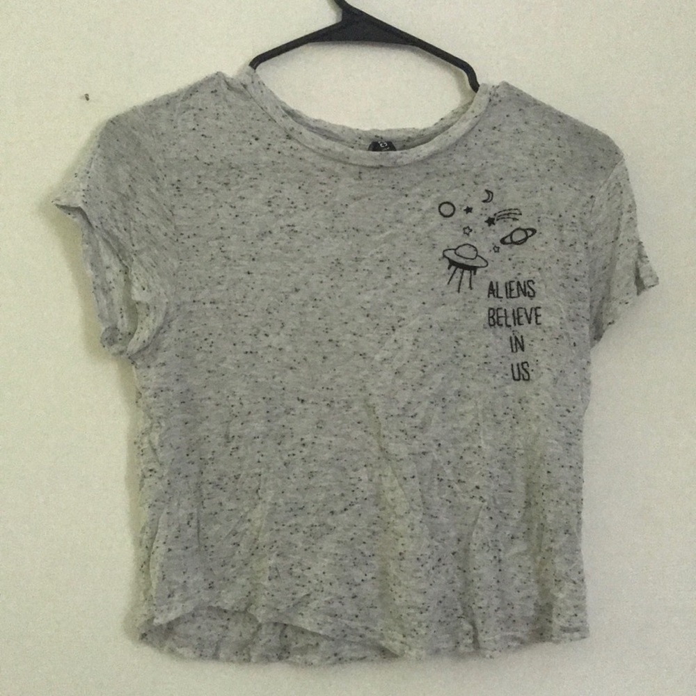 h&m graphic crop top